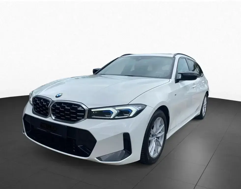Gebraucht BMW M340 M Sport 374 PS (275 kW) 2024 Weiß Kombi