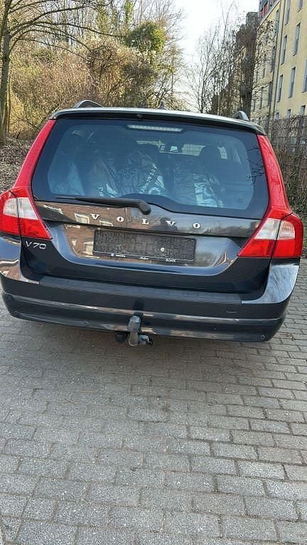 Gebraucht Volvo V70 114 PS (83 kW) 2012 Schwarz Kombi