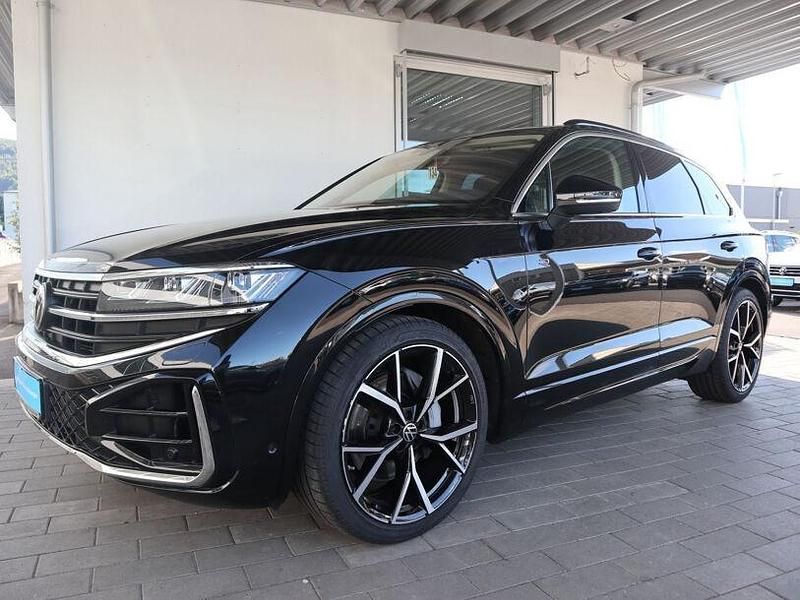 Gebraucht VW Touareg R-line 340 PS (250 kW) 2023 Deep black perleffekt SUV