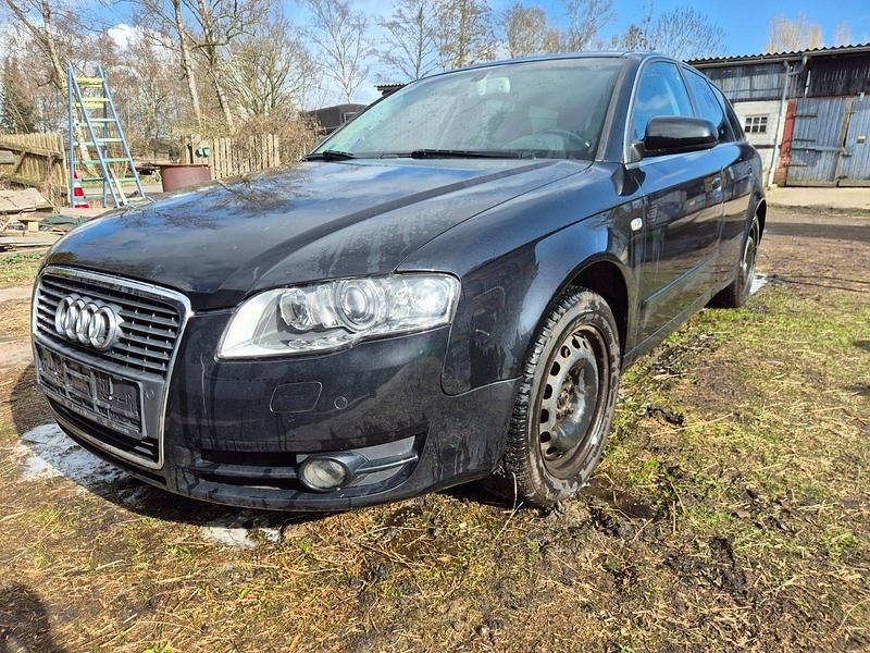 Gebraucht Audi A4 140 PS (102 kW) 2007 Schwarz Kombi