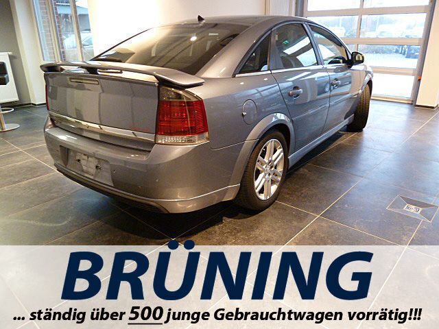 Gebraucht Opel Vectra GTS 150 PS (110 kW) 2004 Silber metallic Limousine