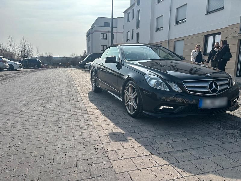 Gebraucht Mercedes E250 205 PS (150 kW) 2011 Cabrio
