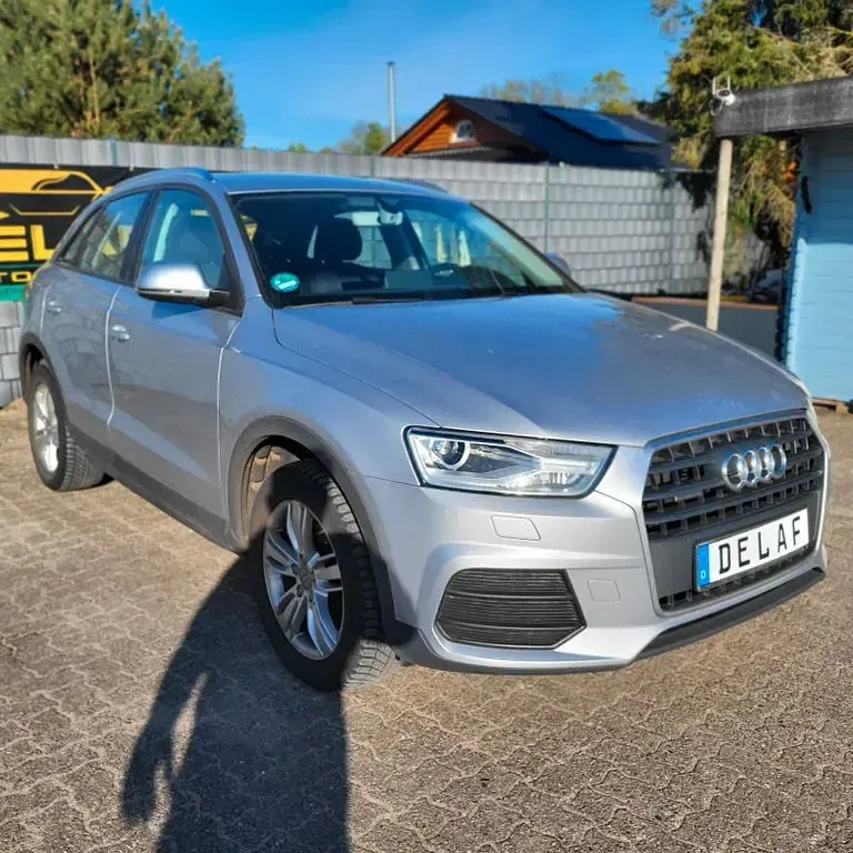 Gebraucht Audi Q3 Basis 150 PS (110 kW) 2015 Silber SUV
