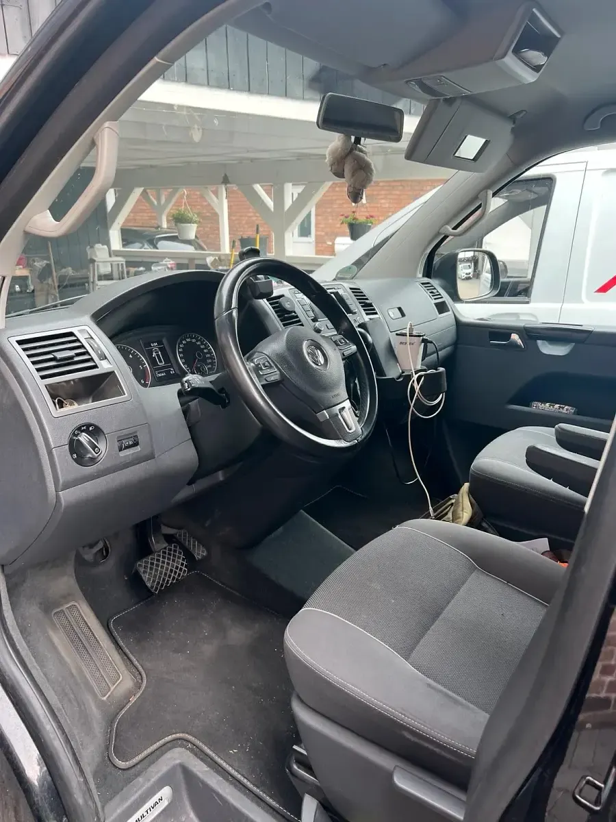 Usata VW Multivan 142 CV (104 kW) 2013 Nero Monovolume