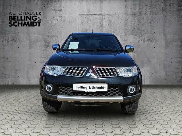 Gebraucht Mitsubishi L200 Intense 178 PS (130 kW) 2011 Magicschwarz perleffekt (metallic) Pickup