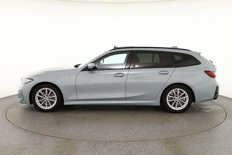Gebraucht BMW 320 M Sport 190 PS (139 kW) 2025 Grau Limousine