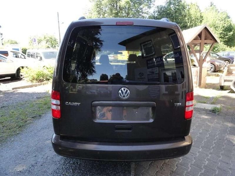 Gebraucht VW Caddy Maxi Trendline 105 PS (77 kW) 2014 Toffeebraun metallic Van / Kleinbus