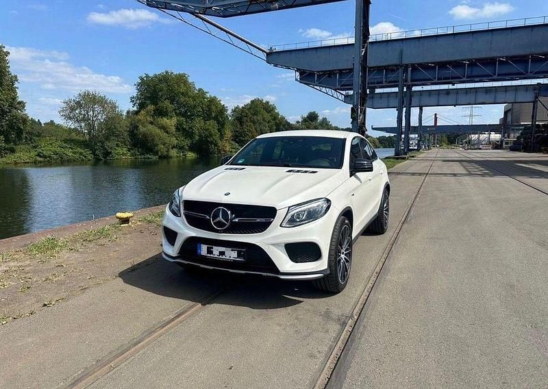 Gebraucht Mercedes GLE43 AMG AMG 390 PS (286 kW) 2017 Weiß SUV