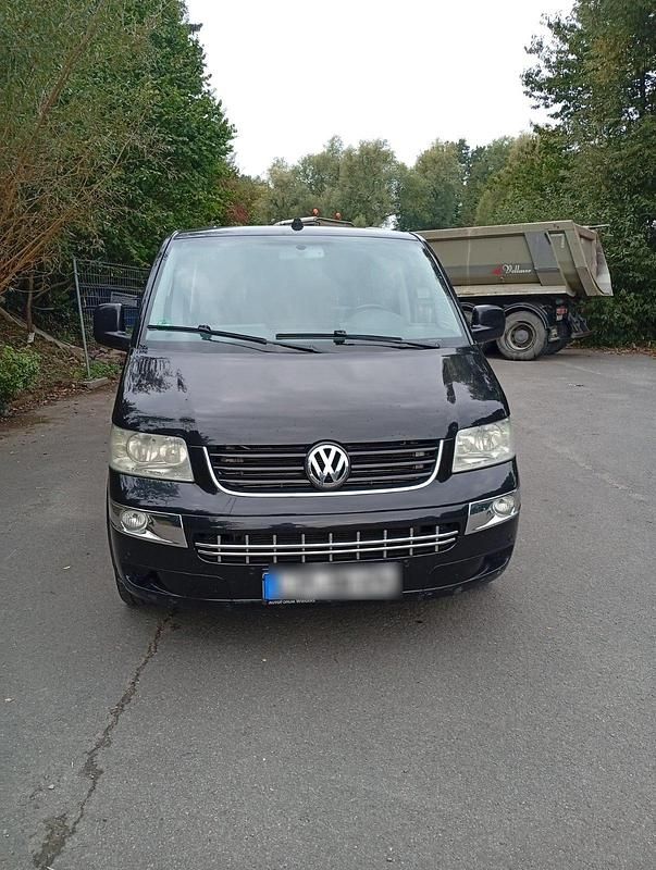 Schwarz Gebraucht 2006 VW T5 Van | 9.300 € (Fairer Preis) - Bild 1/4