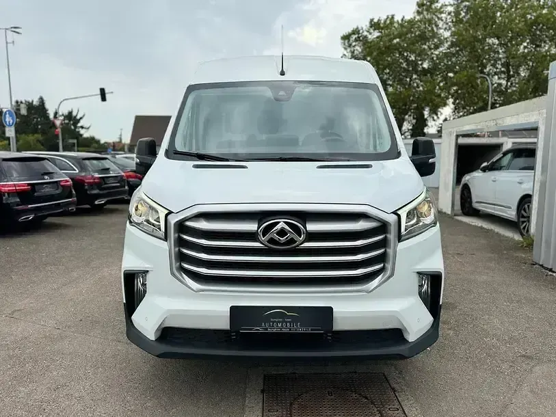 Gebraucht Maxus V90 147 PS (108 kW) 2024 Weiß Van