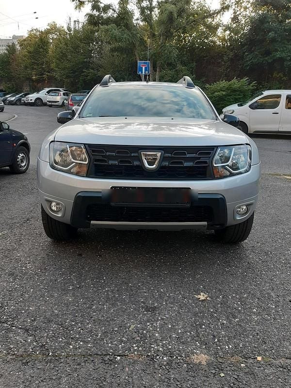 Silber Gebraucht 2018 Dacia Duster SUV | 7.300 € (Fairer Preis) - Bild 1/4