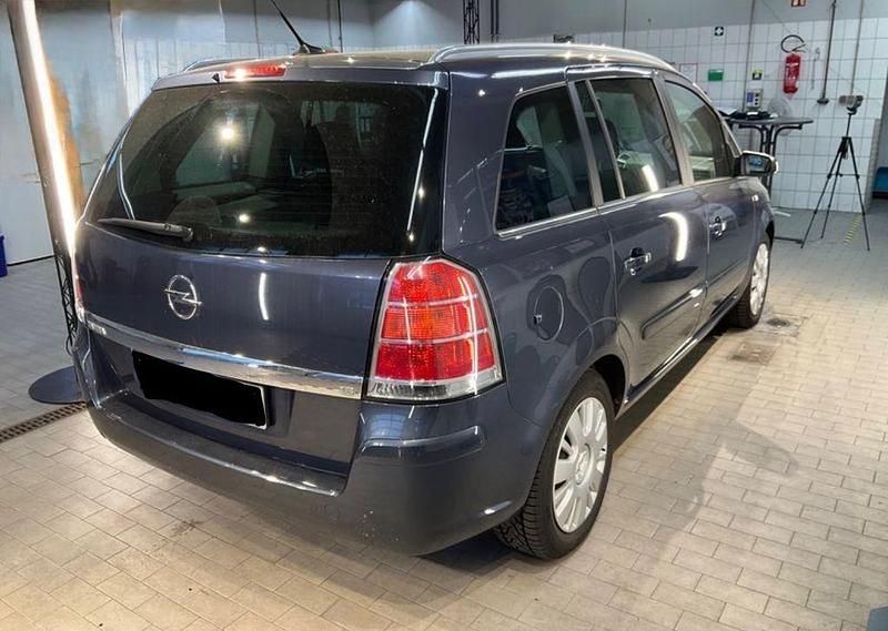 Gebraucht Opel Zafira 140 PS (102 kW) 2008 Blau Van / Kleinbus