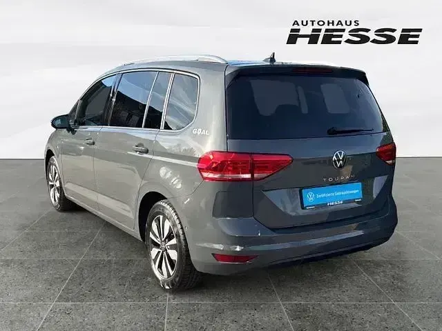 Gebraucht VW Touran Comfortline 150 PS (110 kW) 2025 Grau Van / Kleinbus