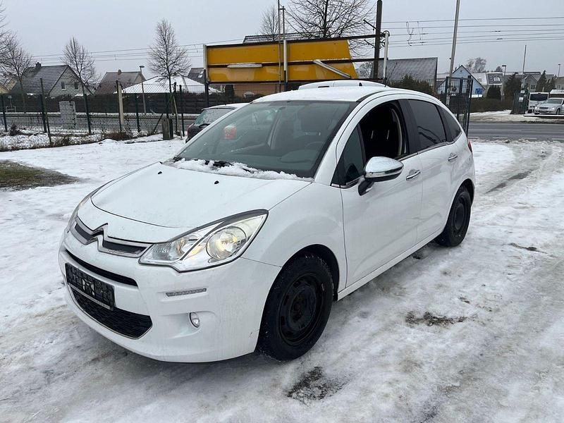 Weiß Gebraucht 2014 Citroën C3 SELECTION Kleinwagen | 4.399 € (Fairer Preis) - Bild 1/4