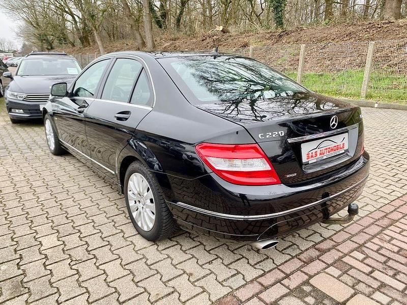 Gebraucht Mercedes C220 170 PS (125 kW) 2007 Schwarz Limousine