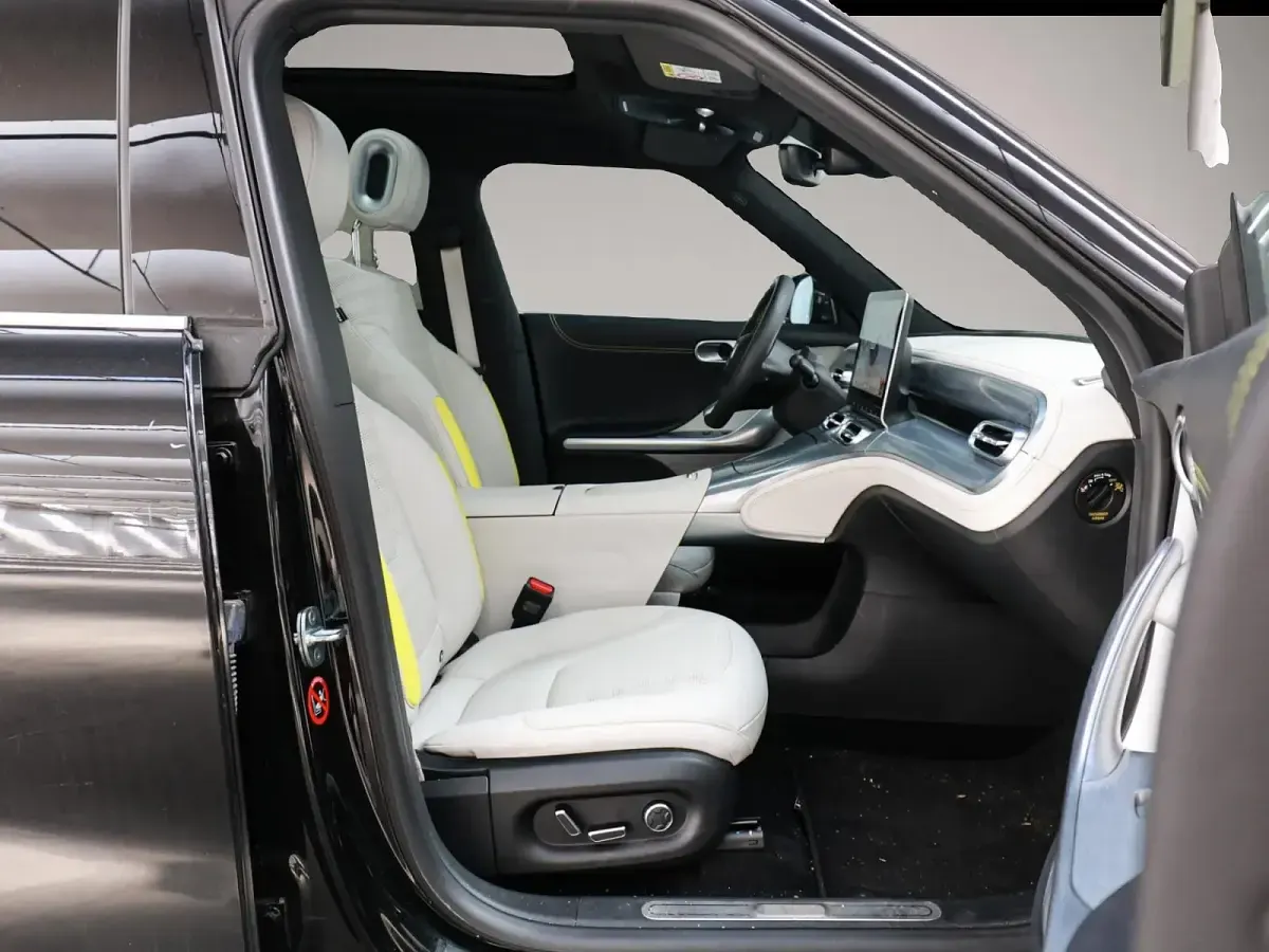 Gebraucht Smart #1 Edition #1 200 kW (272 PS) 2024 Manufacturer SUV