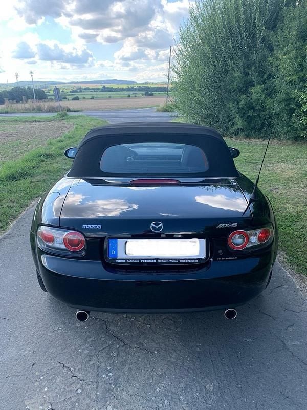 Gebraucht Mazda MX5 126 PS (92 kW) 2006 Schwarz Cabrio