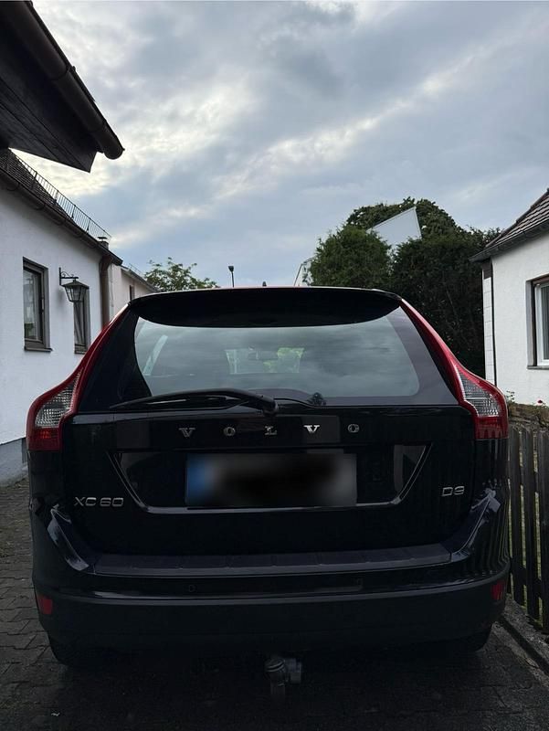 Gebraucht Volvo XC60 163 PS (119 kW) 2011 Schwarz SUV