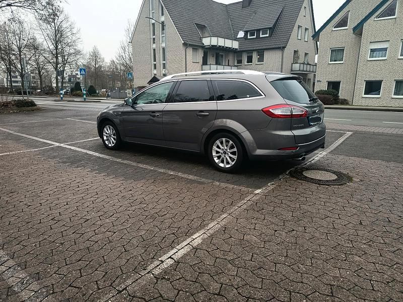 Gebraucht Ford Mondeo 203 PS (149 kW) 2011 Braun Kombi