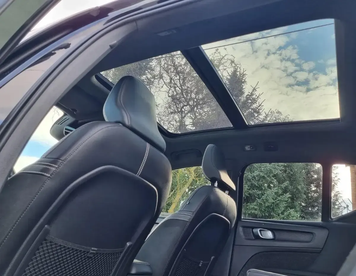 Gebraucht Volvo XC40 R-Design 197 PS (144 kW) 2021 Schwarz SUV