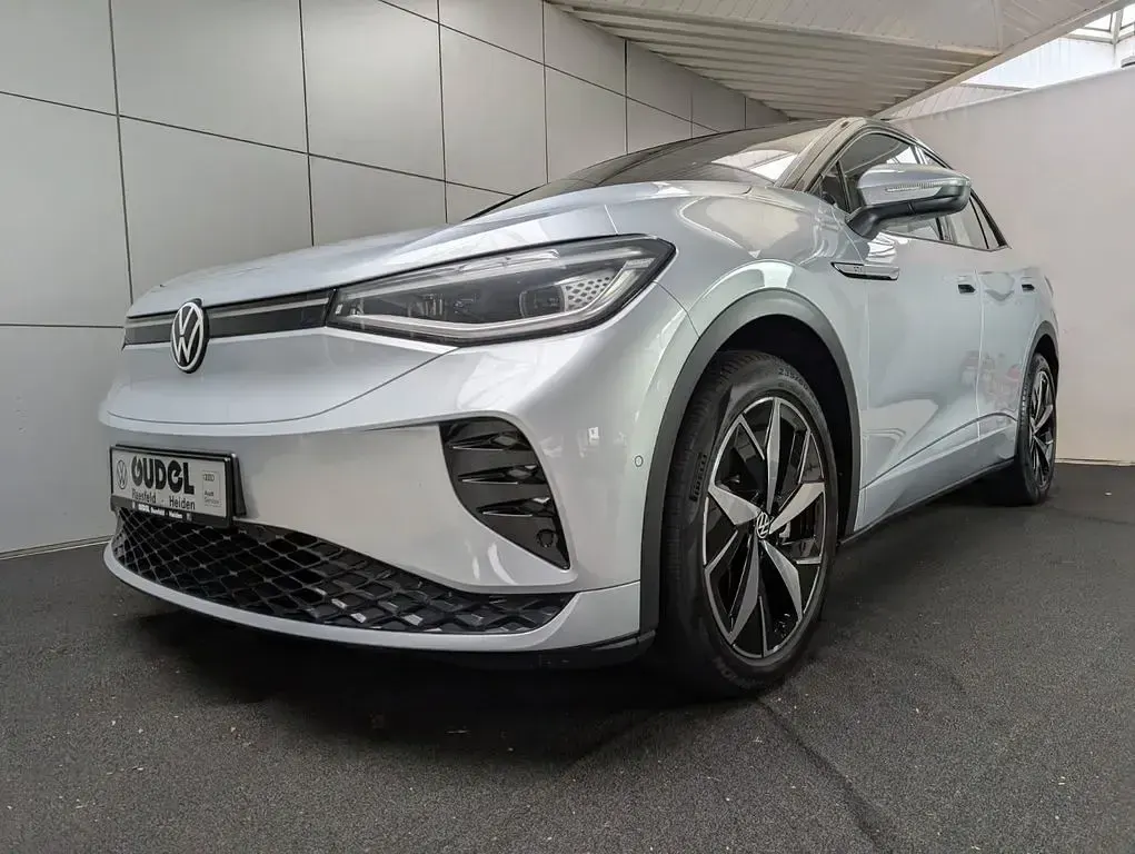 Gebraucht VW ID.5 GTX 219 kW (299 PS) 2022 Imola/sonnengelb SUV