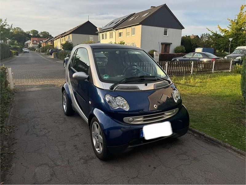 Blau Gebraucht 2005 Smart ForTwo Coupé Coupé | 2.599 € (Fairer Preis) - Bild 1/4