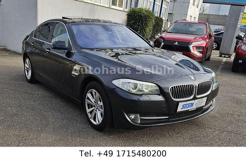 Grau Gebraucht 2012 BMW 530 Comfort Edition Limousine | 9.700 € (Guter Preis) - Bild 1/4
