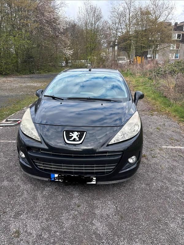 Gebraucht Peugeot 207 CC 120 PS (88 kW) 2010 Schwarz Cabrio