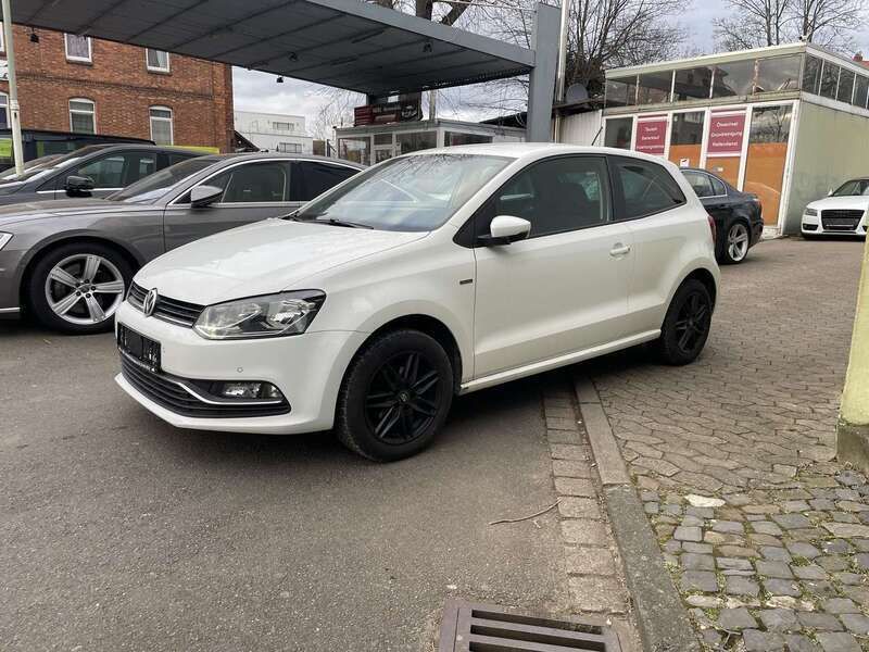 Pure white Gebraucht 2016 VW Polo LOUNGE Kleinwagen | 6.800 € (Guter Preis) - Bild 1/4