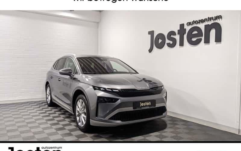 Grau Gebraucht 2025 Skoda Enyaq iV ecoSuite SUV | 55.590 € (Etwas zu teuer) - Bild 1/4