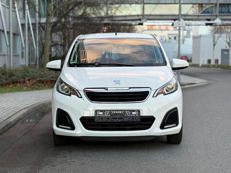 Gebraucht Peugeot 108 Active 82 PS (60 kW) 2015 Kleinwagen
