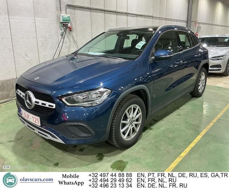 Gebraucht Mercedes GLA180 116 PS (85 kW) 2021 Blau SUV