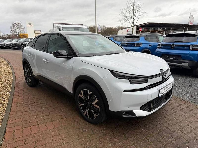 Neu Citroën C4 131 PS (96 kW) 2026 Metalli (weiss SUV