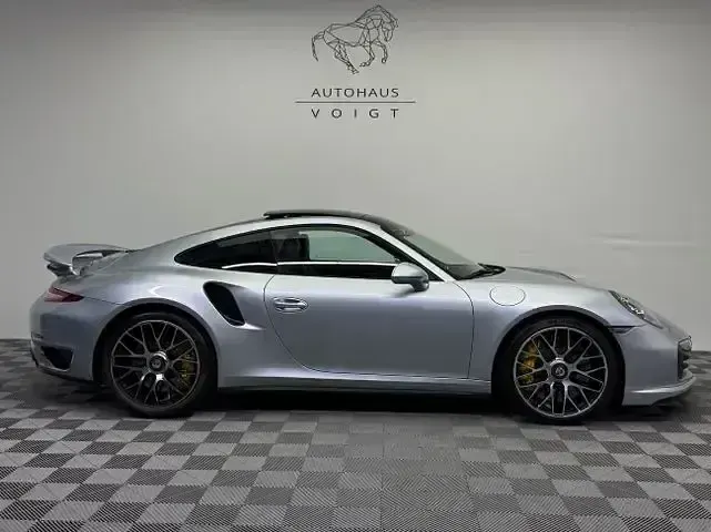 Second-hand Porsche 991 560 CP (411 kW) 2014 Argintiu Coupe