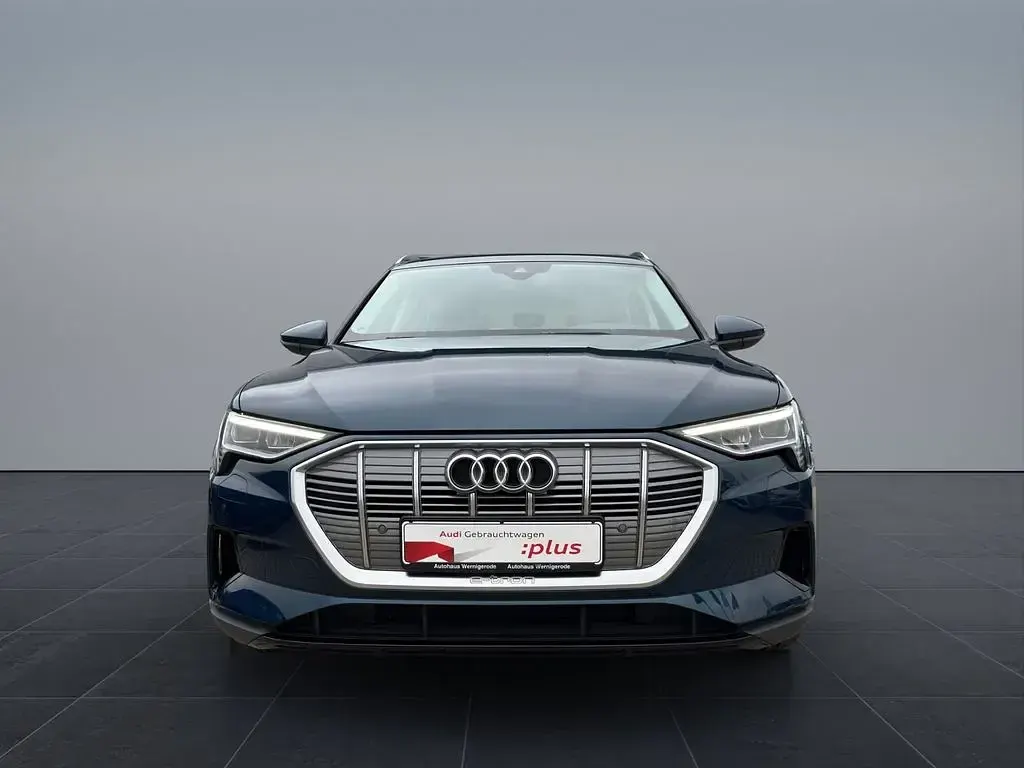 Gebraucht Audi e-tron Sportback Sport 300 kW (408 PS) 2023 Blau SUV