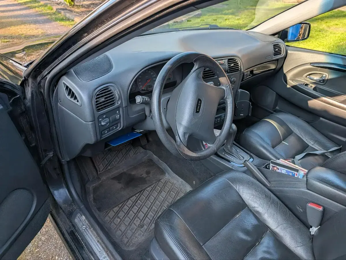 Occasion Volvo V40 200 ch (147 kW) 2001 Noir Break
