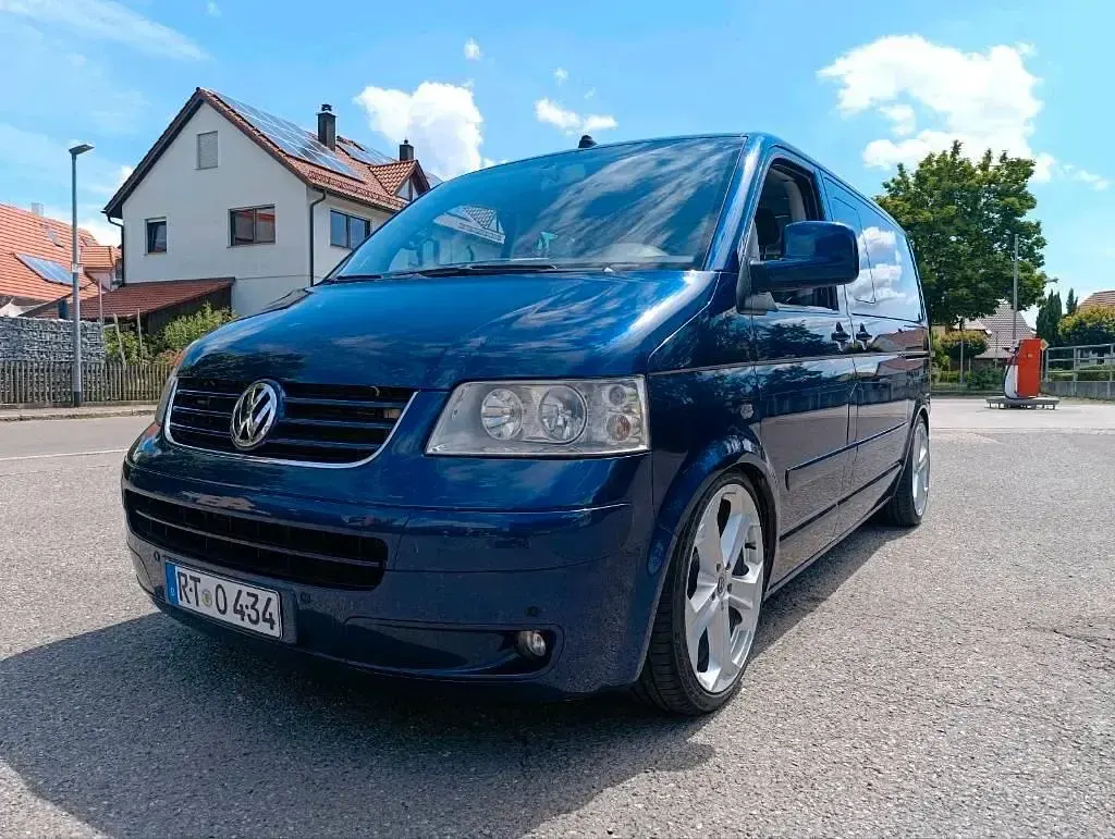 Gebraucht VW Multivan Highline 235 PS (172 kW) 2004 Blau Van / Kleinbus