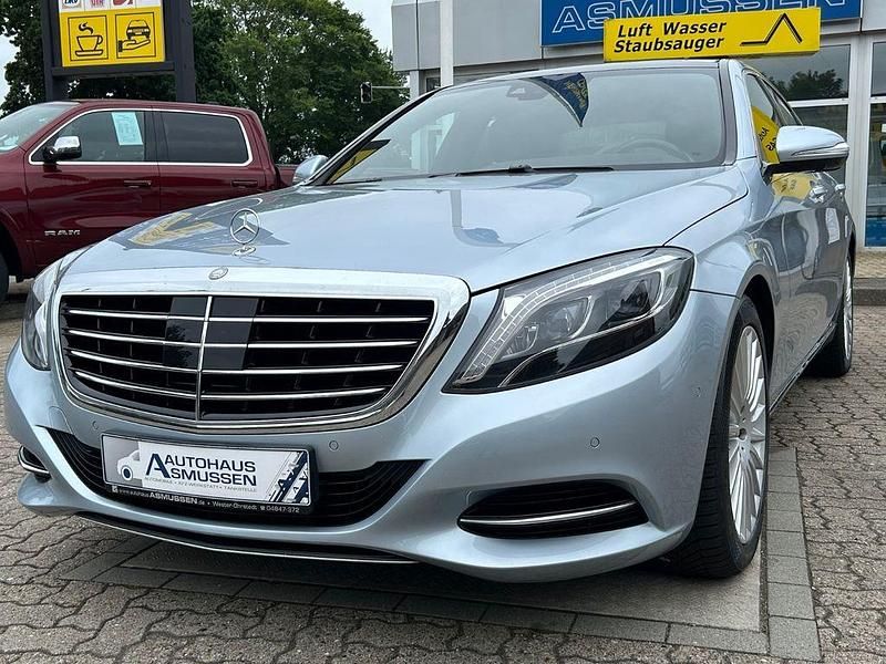 Silber Gebraucht 2015 Mercedes S350 Limousine | 35.980 € (Fairer Preis) - Bild 1/4