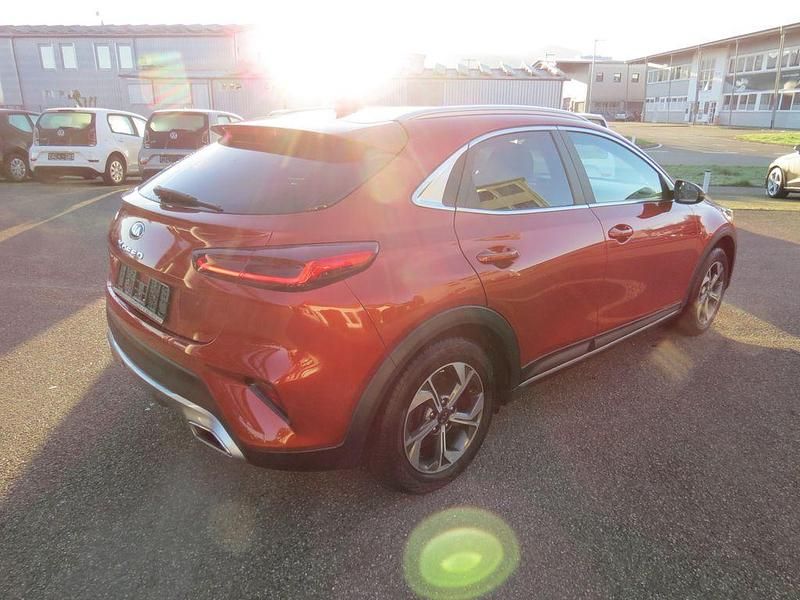 Gebraucht Kia XCeed 140 PS (102 kW) 2020 Orange SUV
