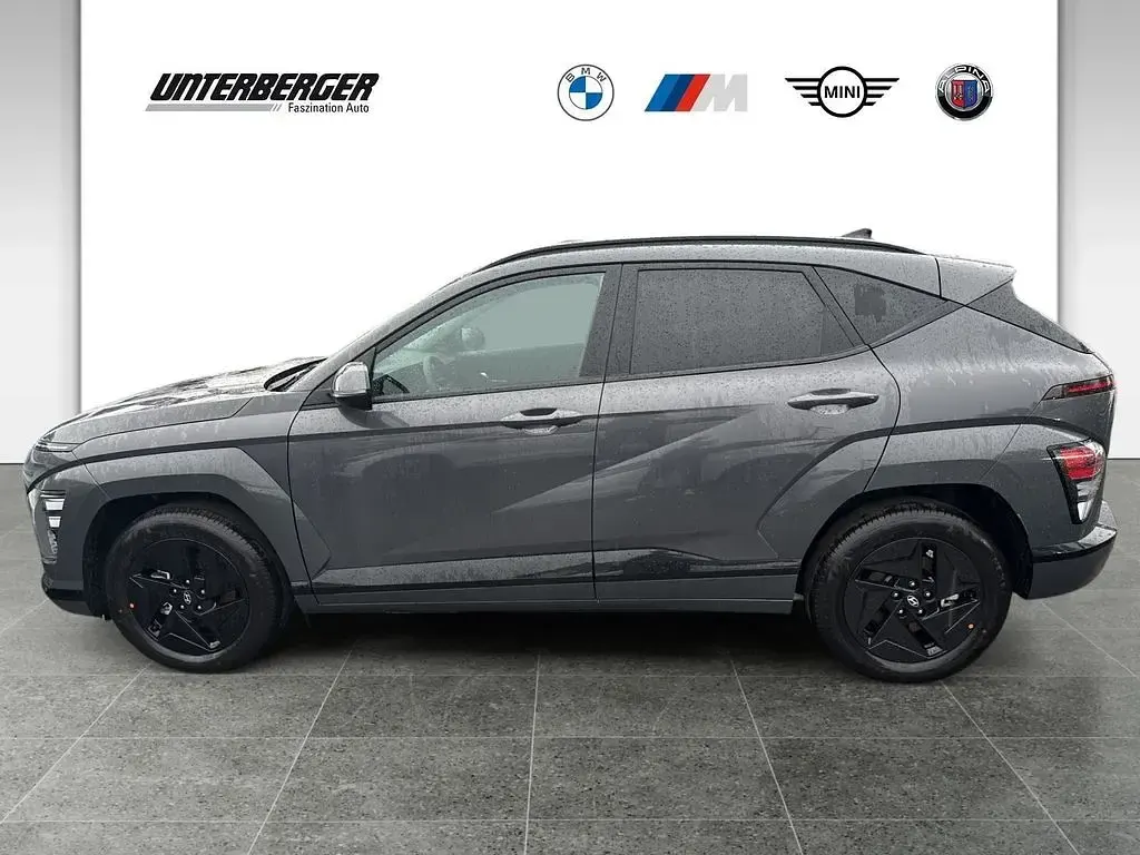 Neu Hyundai Kona Trend 99 kW (135 PS) 2026 Ecotronic grey SUV
