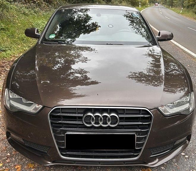 Braun Gebraucht 2012 Audi A5 S-Line Coupé | 8.999 € (Superpreis) - Bild 1/4