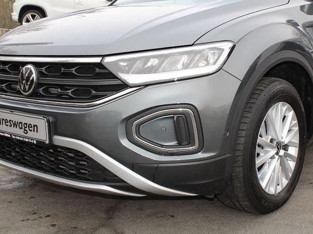 Gebraucht VW T-Roc Life 150 PS (110 kW) 2024 Indiumgrau metallic SUV