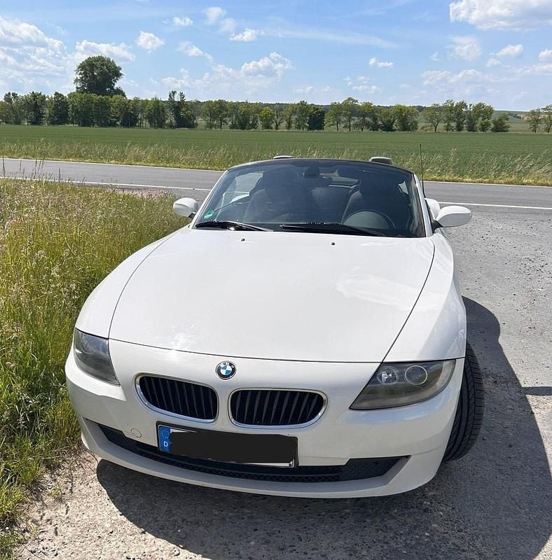 Weiß Gebraucht 2007 BMW Z4 Cabrio | 8.500 € (Fairer Preis) - Bild 1/4