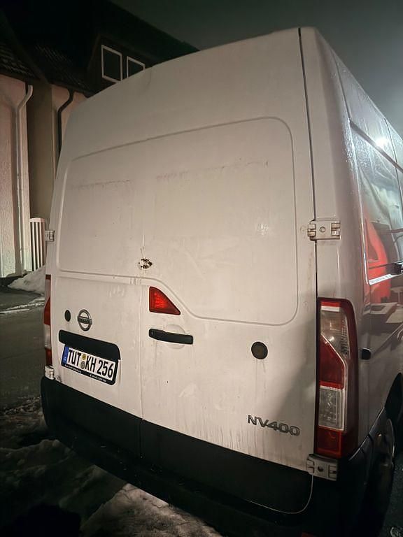 Gebraucht Nissan NV400 145 PS (106 kW) 2020 Weiß Van