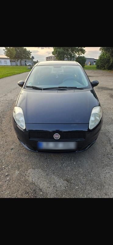Blau Gebraucht 2012 Fiat Punto Kleinwagen | 1.900 € (Guter Preis) - Bild 1/4
