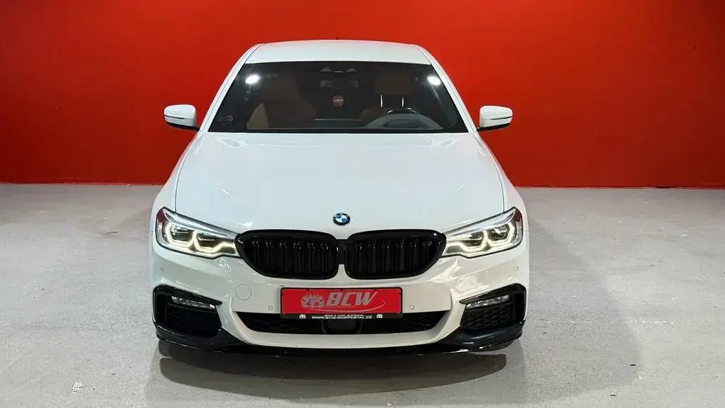Gebraucht BMW 530 M Sport 265 PS (194 kW) 2017 Weiß Limousine