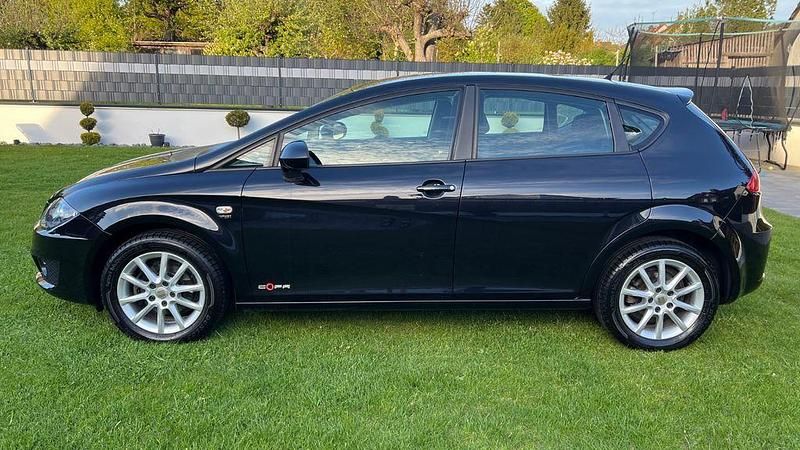 Second-hand Seat Leon Copa 105 CP (77 kW) 2012 Negru Berlinǎ
