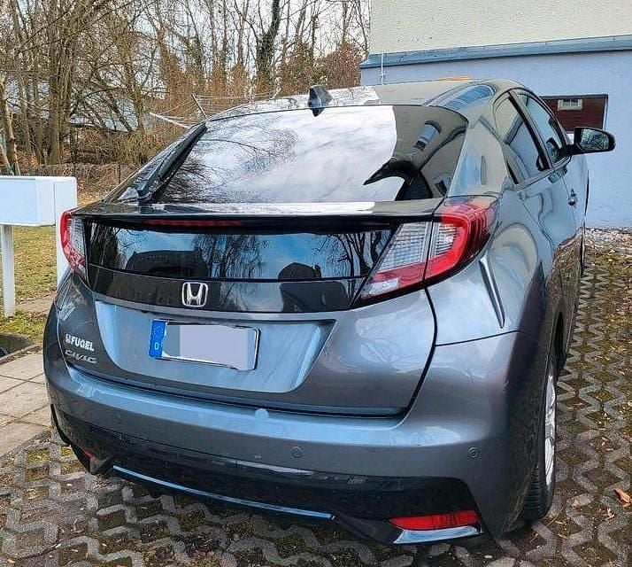 Gebraucht Honda Civic Lifestyle 142 PS (104 kW) 2015 Grau Limousine