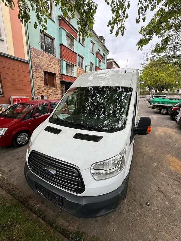 Second-hand Ford Transit 170 CP (125 kW) 2019 Alb Monovolum