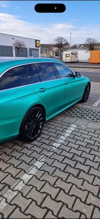 Gebraucht Mercedes E220 194 PS (142 kW) 2017 Schwarz Kombi